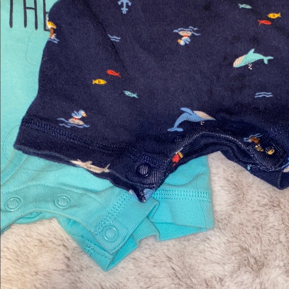 Carter’s Two One Piece Outfit - Picture 7 of 7